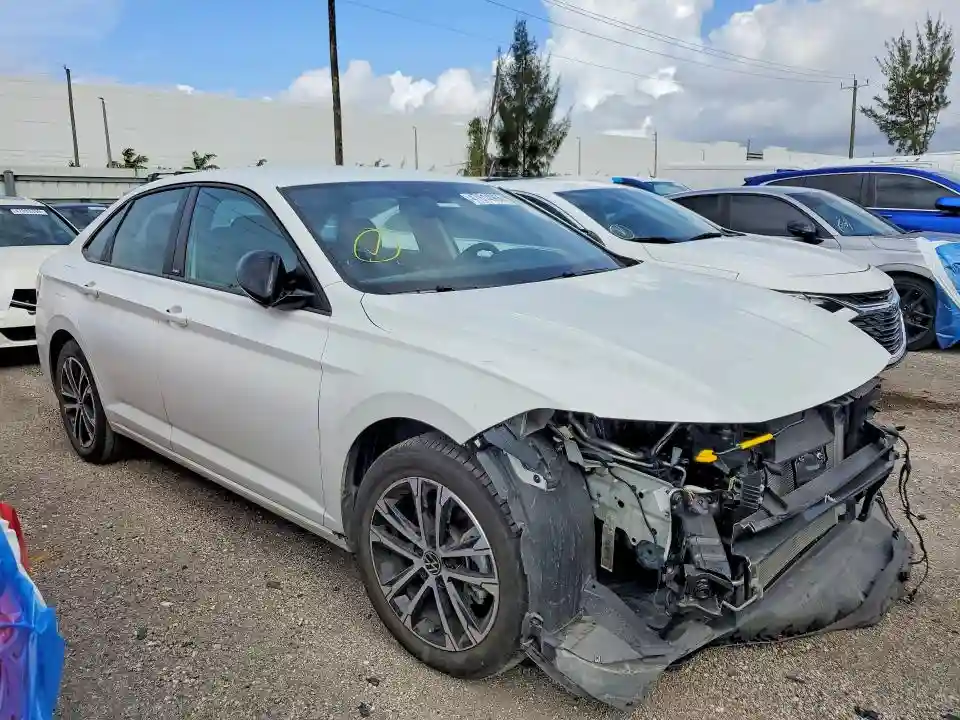 3VWBX7BU2SM009857 2025 VOLKSWAGEN JETTA-3