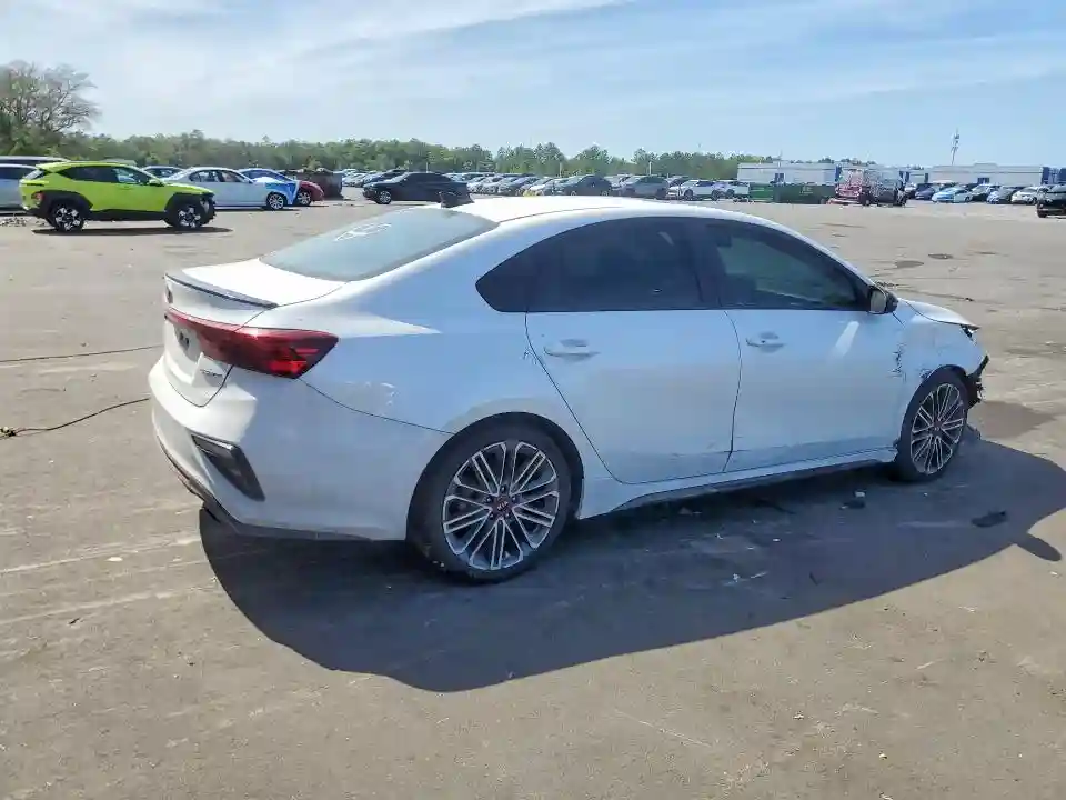 3KPF44AC2ME288955 2021 KIA FORTE-2