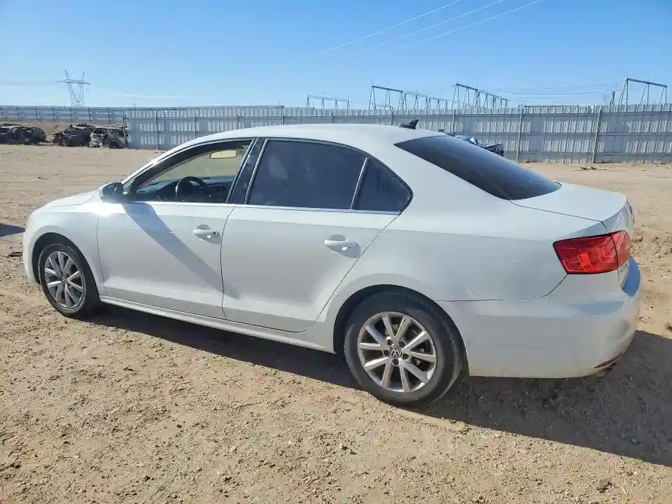 3VWD17AJ4EM406296 2014 VOLKSWAGEN JETTA-1