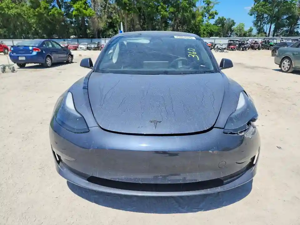 5YJ3E1EA6PF546304 2023 TESLA MODEL 3-4