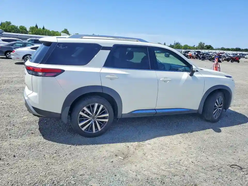 5N1DR3DJ2NC267556 2022 NISSAN PATHFINDER-2