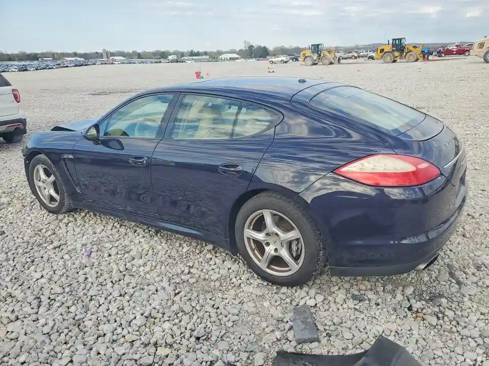 WP0AA2A72BL012659 2011 PORSCHE PANAMERA-1