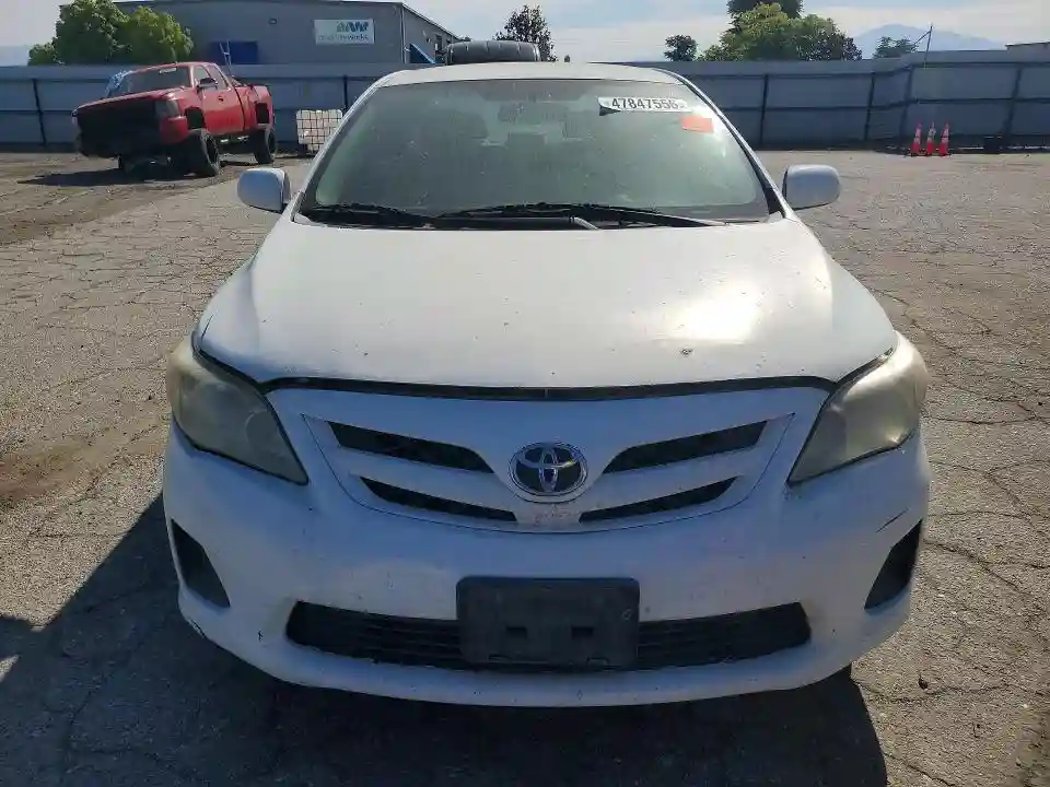 2T1BU4EE0BC566936 2011 TOYOTA COROLLA-4