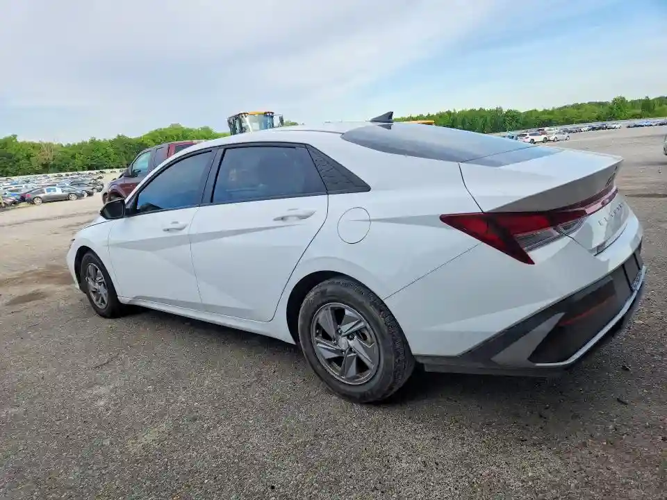 KMHLL4DG8SU972780 2025 HYUNDAI ELANTRA-1