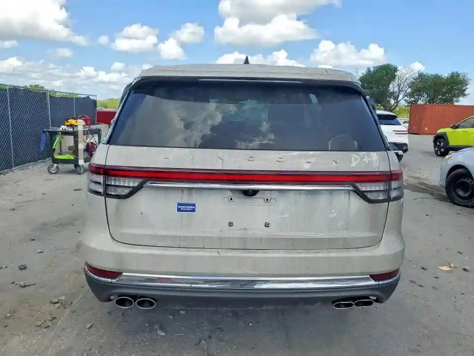 5LM5J7WC7RGL00337 2024 LINCOLN AVIATOR-5