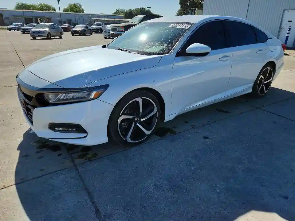 1HGCV1F32JA120353 2018 HONDA ACCORD-0
