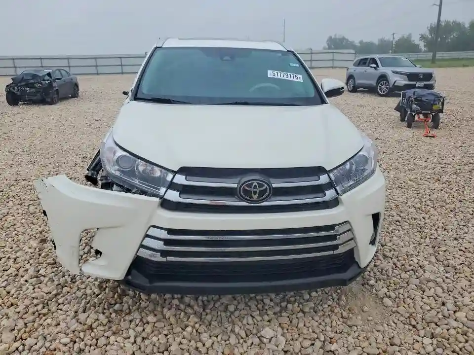 5TDDZRFH7JS821880 2018 TOYOTA HIGHLANDER-4