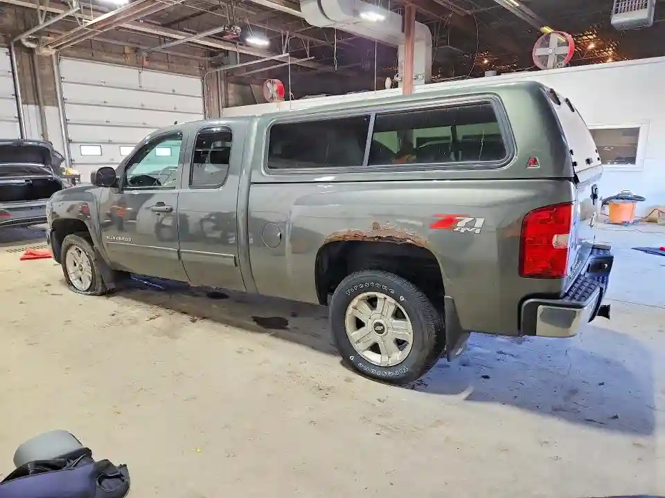 1GCRKSE35BZ382606 2011 CHEVROLET SILVERADO-1