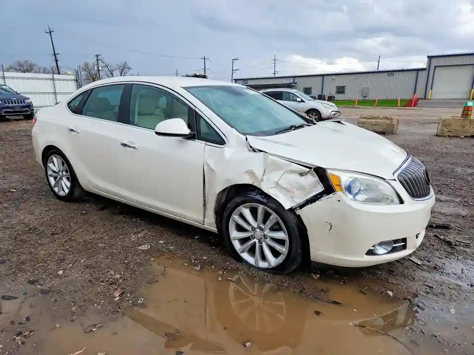 1G4PP5SK3D4152922 2013 BUICK VERANO-3