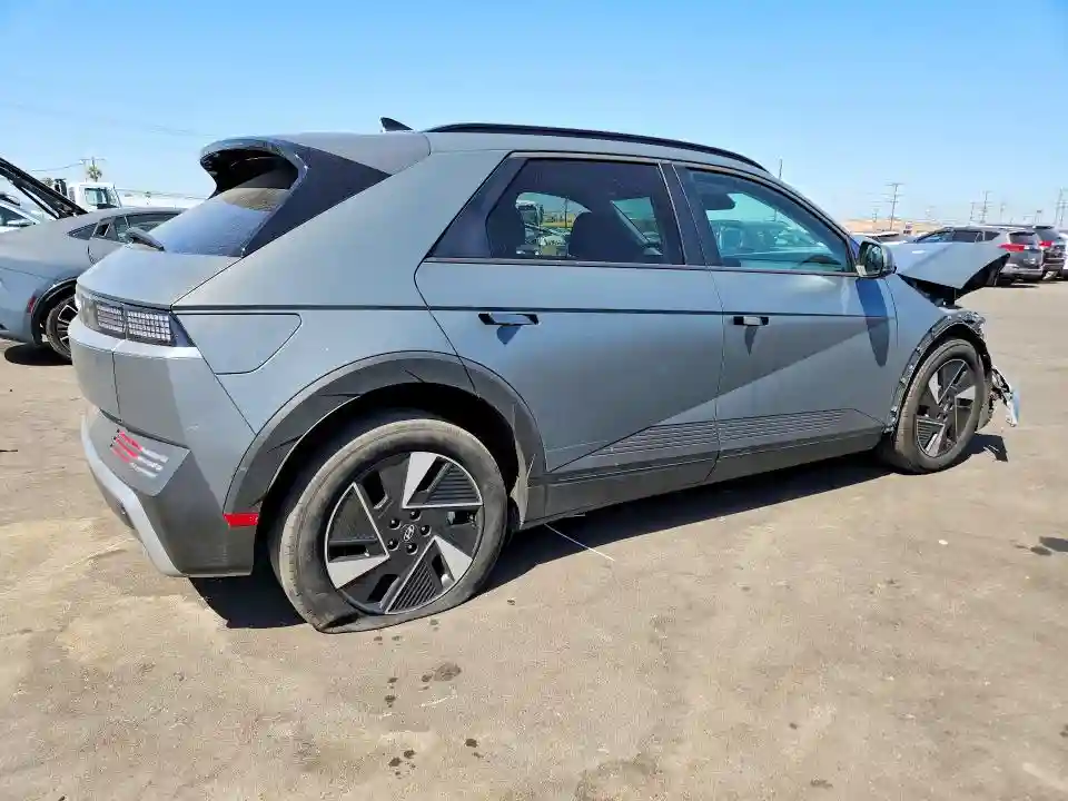 7YAKN4DA4SY039658 2025 HYUNDAI IONIQ-2
