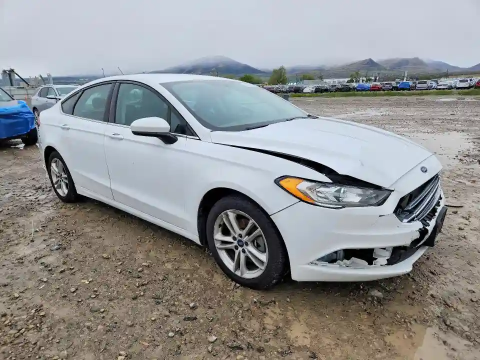 3FA6P0HD6JR224703 2018 FORD FUSION-3