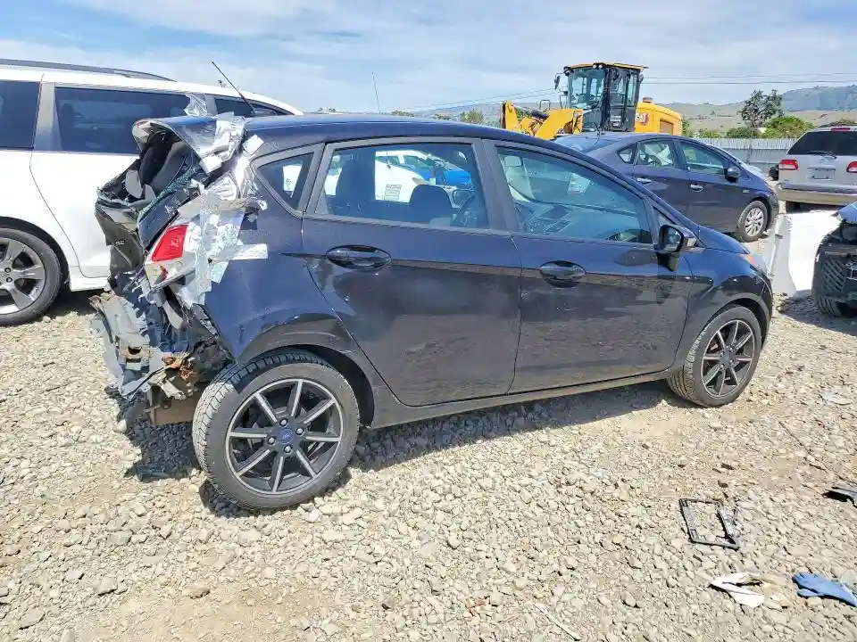 3FADP4EJ2FM221228 2015 FORD FIESTA-2