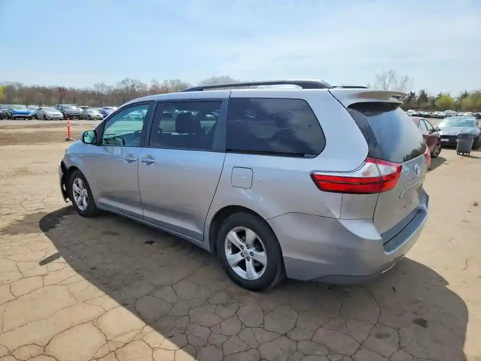 5TDKK3DC3FS687361 2015 TOYOTA SIENNA-1