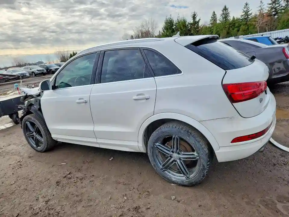 WA1JCCFS1HR015565 2017 AUDI Q3-1