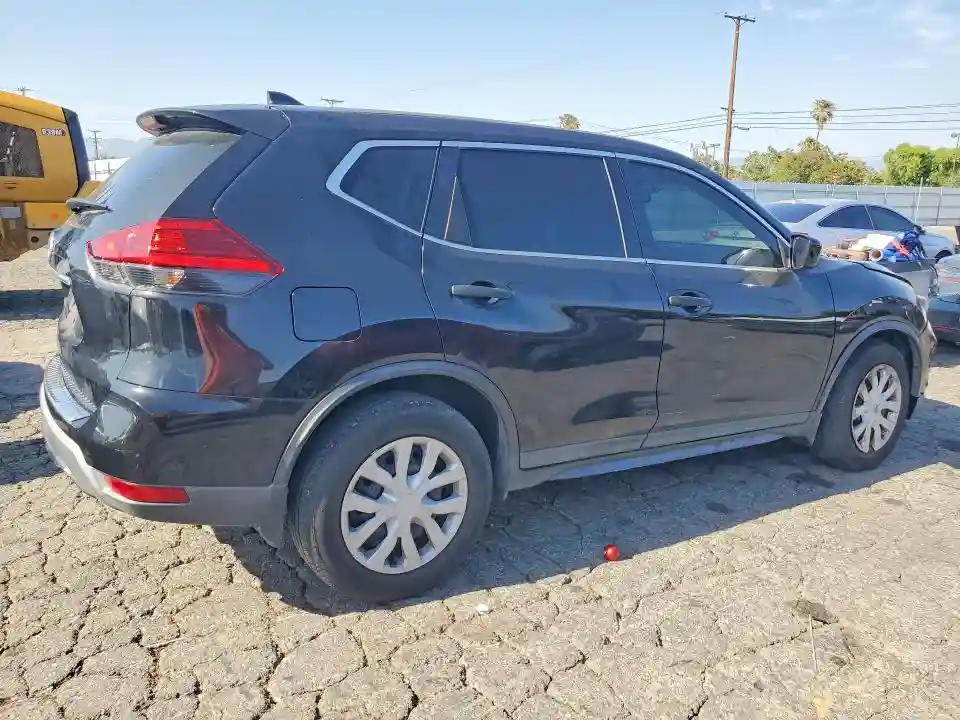 KNMAT2MT5HP571319 2017 NISSAN ROGUE-2