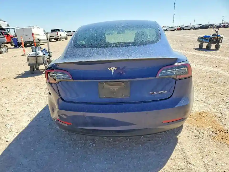 5YJ3E1EC0NF104486 2022 TESLA MODEL 3-5