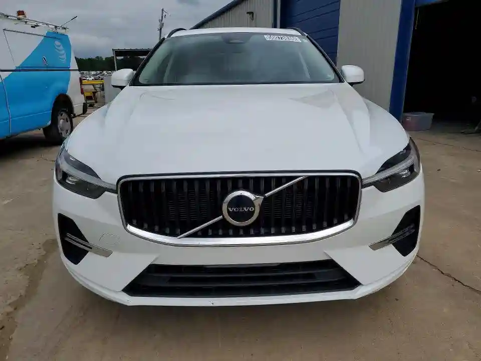 YV4L12RK9N1053806 2022 VOLVO XC60-4