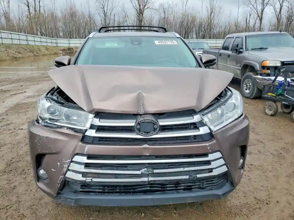 5TDJZRFH8KS700117 2019 TOYOTA /S/LE/XLE-4