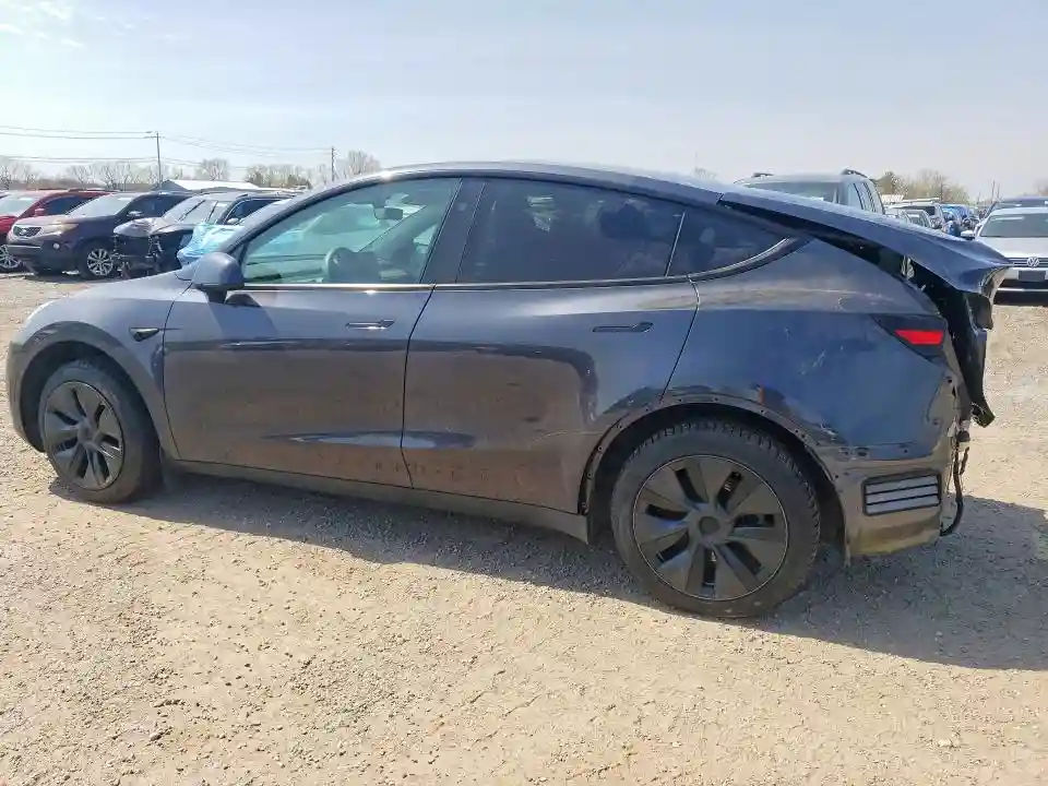LRWYGDFDXRC673225 2024 TESLA MODEL Y-1