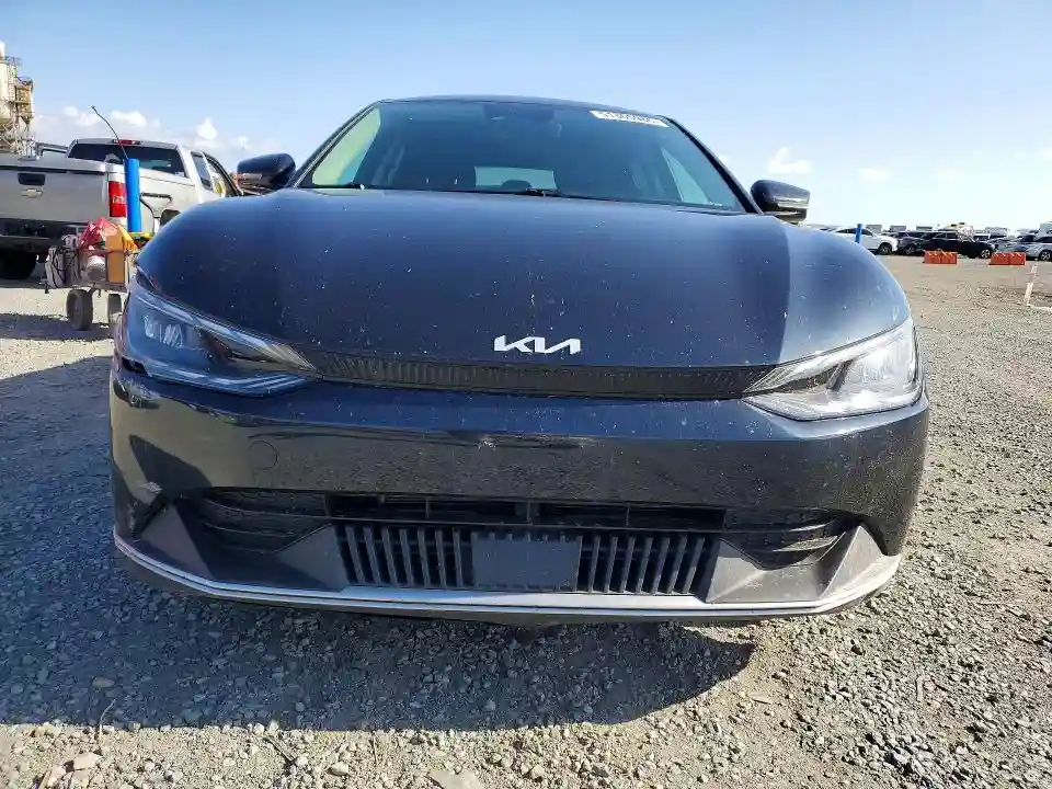 KNDC34LB4N5048751 2022 KIA EV6 LIGHT-4