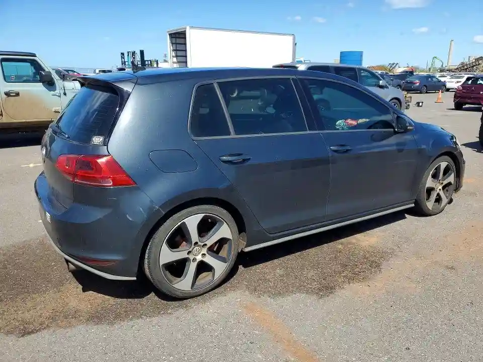 3VW4T7AU5FM004258 2015 VOLKSWAGEN GTI-2