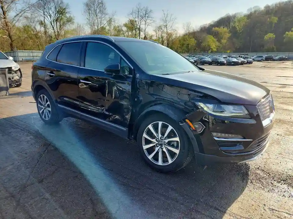 5LMCJ3D94KUL43421 2019 LINCOLN MKC-3