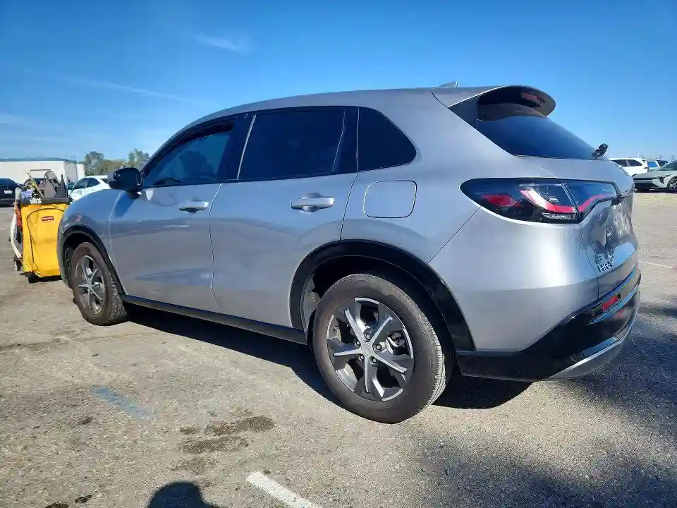 3CZRZ1H74SM733019 2025 HONDA HR-V-1