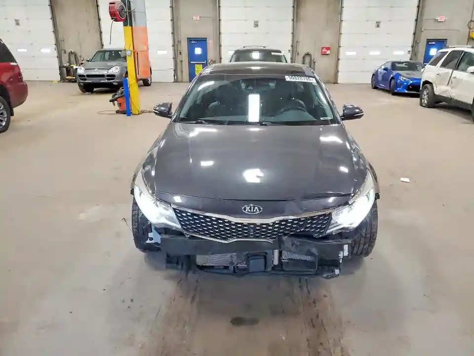 5XXGW4L26GG017279 2016 KIA OPTIMA-4