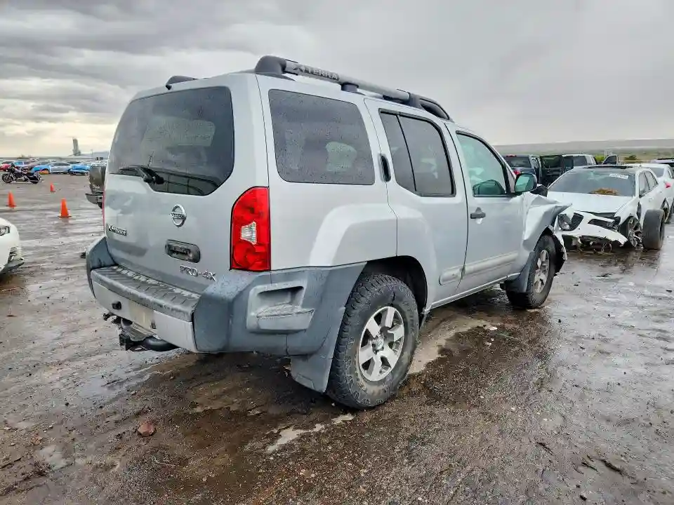 5N1AN0NW3BC511962 2011 NISSAN XTERRA-2