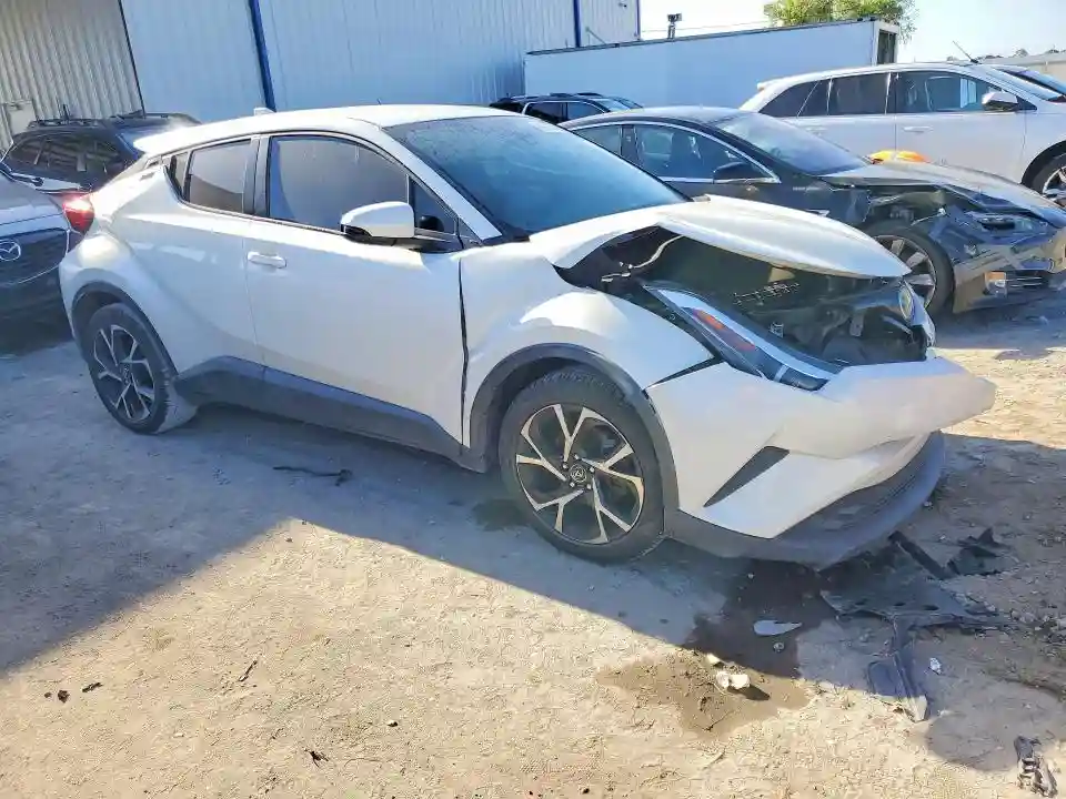 NMTKHMBX6KR080079 2019 TOYOTA C-HR-3
