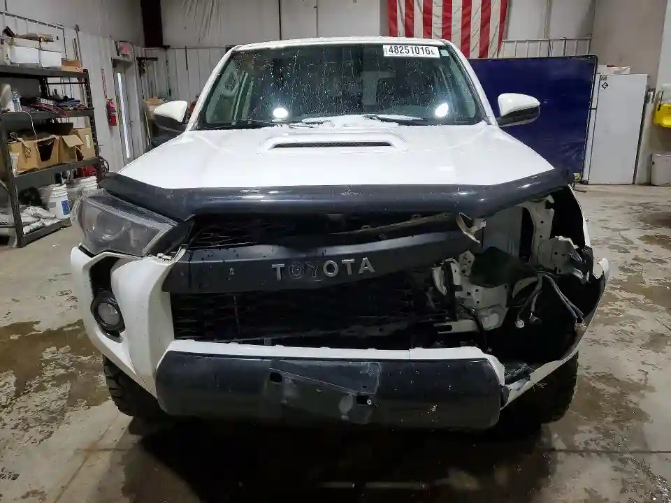 JTEBU5JRXJ5544349 2018 TOYOTA 4RUNNER-4