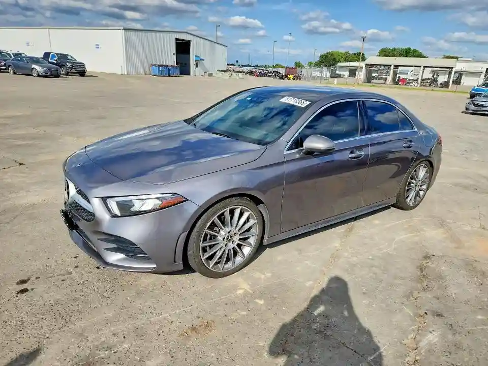 WDD3G4EB7KW010525 2019 MERCEDES-BENZ A-CLASS-0