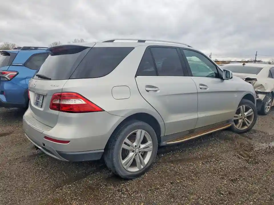 4JGDA5HB3FA499943 2015 MERCEDES-BENZ M-CLASS-2