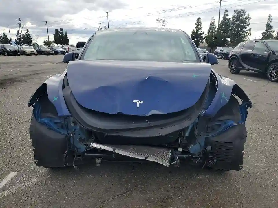 7SAYGDEF1NF382134 2022 TESLA MODEL Y-4