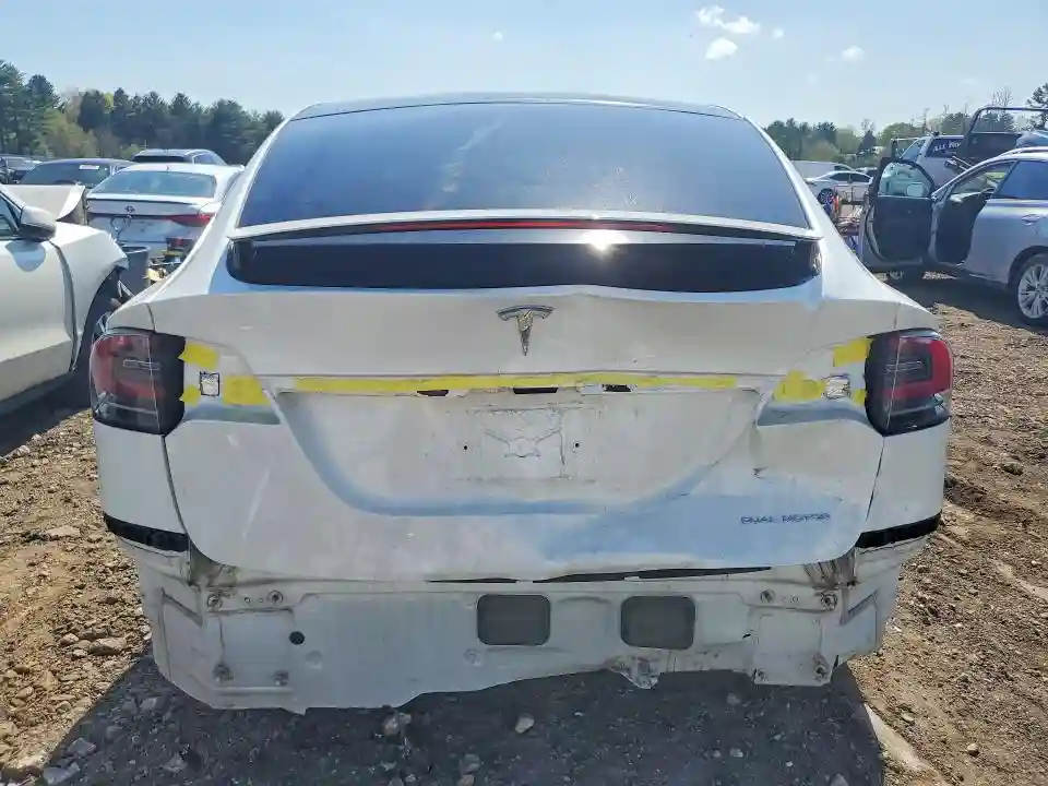 5YJXCAE20LF270115 2020 TESLA MODEL X-5