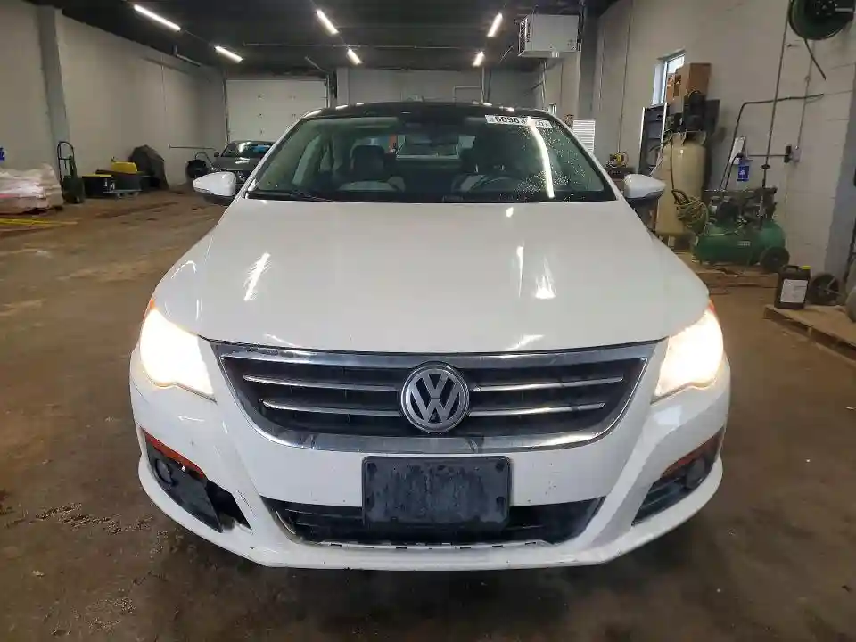 WVWHN7AN6BE718035 2011 VOLKSWAGEN CC-4