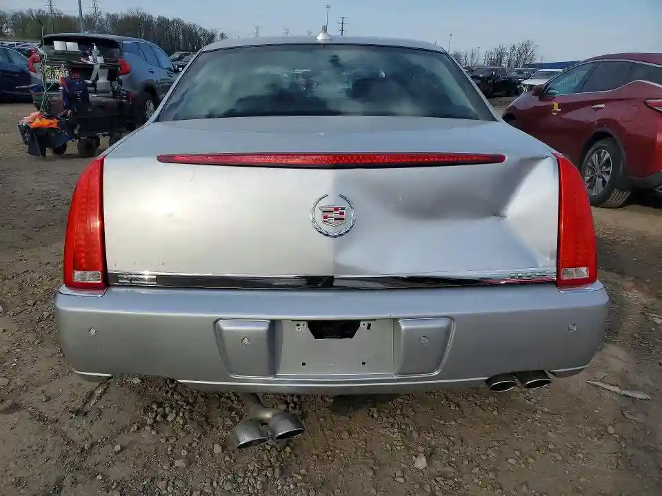 1G6KH5EY9AU129266 2010 CADILLAC DTS-5