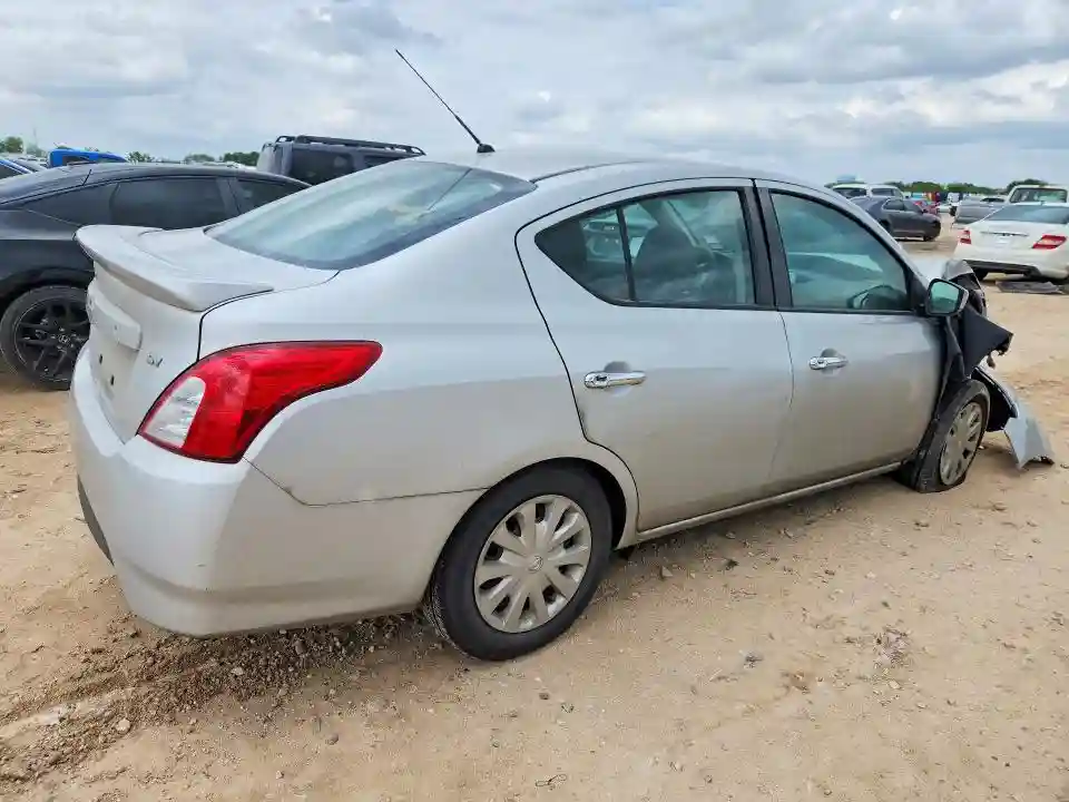 3N1CN7AP7KL874907 2019 NISSAN VERSA-2