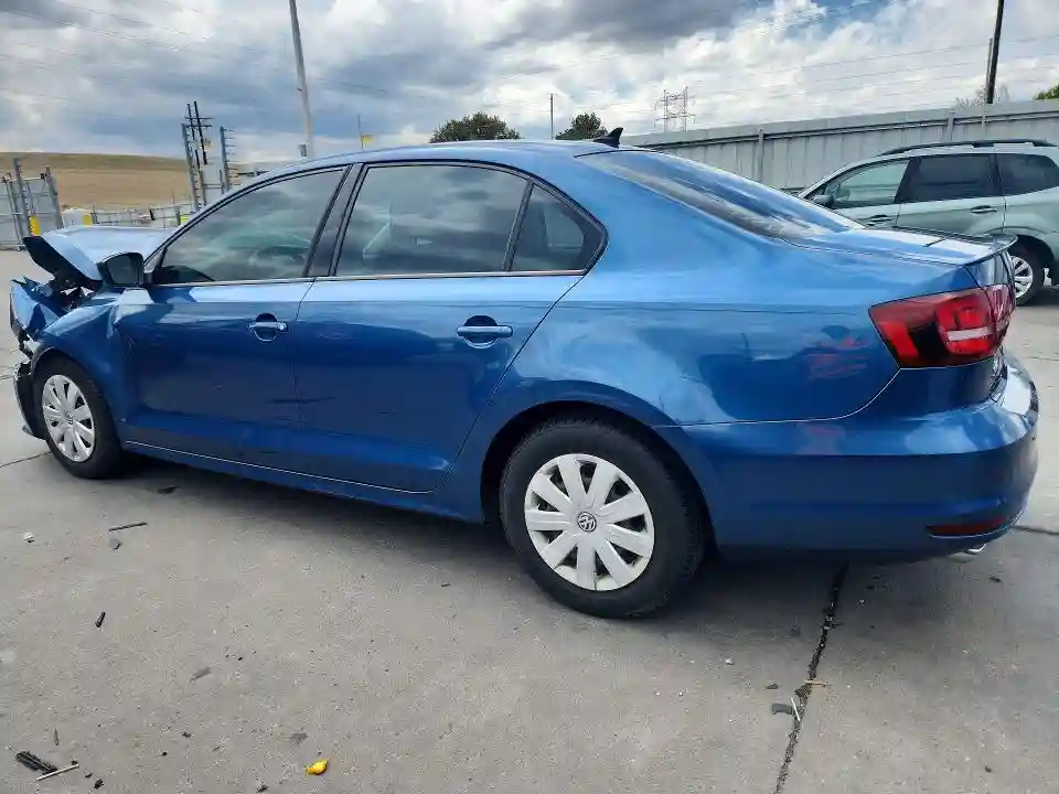 3VW267AJ2GM372631 2016 VOLKSWAGEN JETTA-1