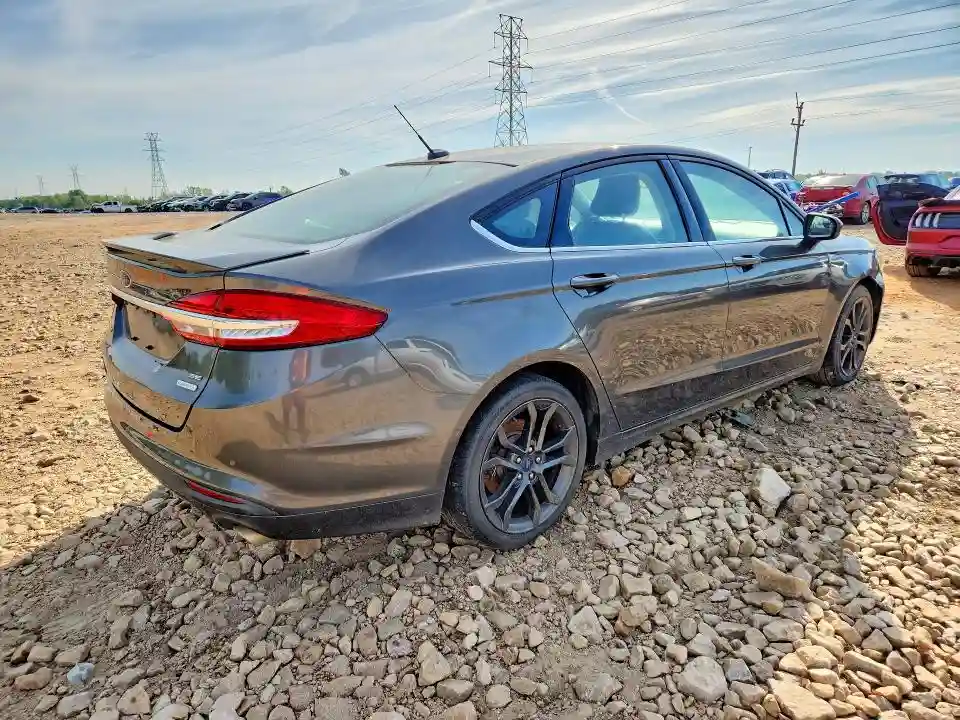 3FA6P0HD3JR251339 2018 FORD FUSION-2
