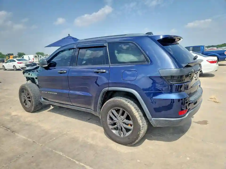 1C4RJFBG1HC956759 2017 JEEP GRAND CHEROKEE-1