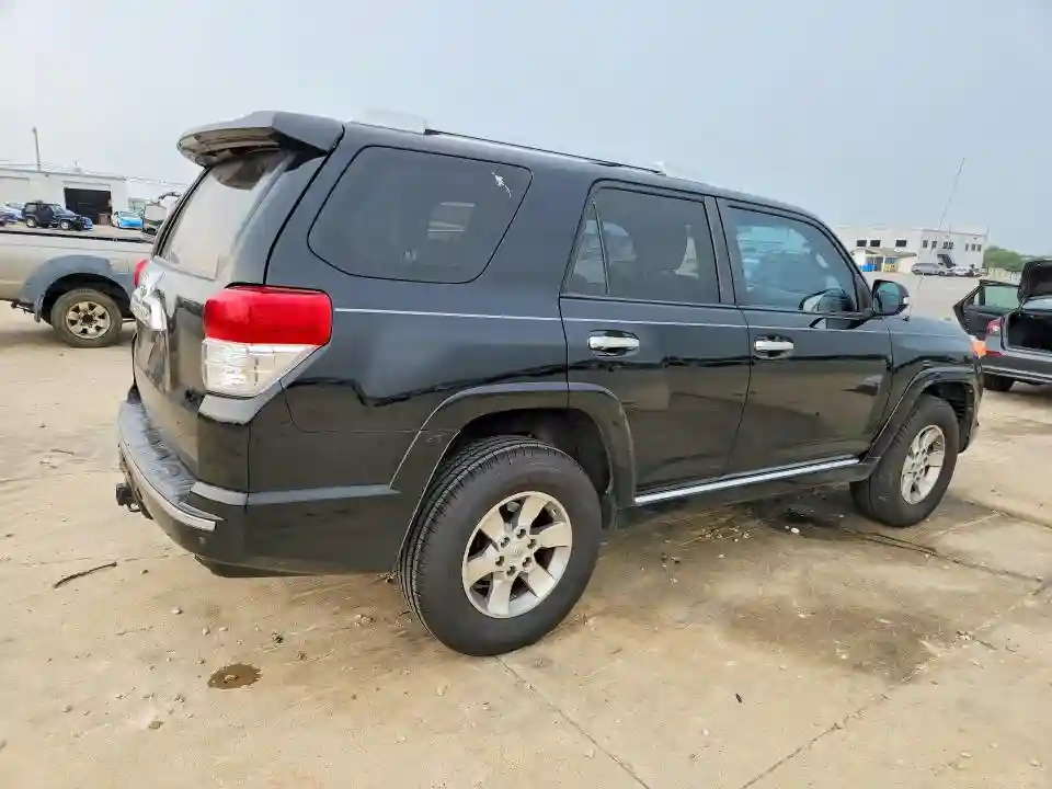 JTEBU5JR4B5046455 2011 TOYOTA 4RUNNER-2