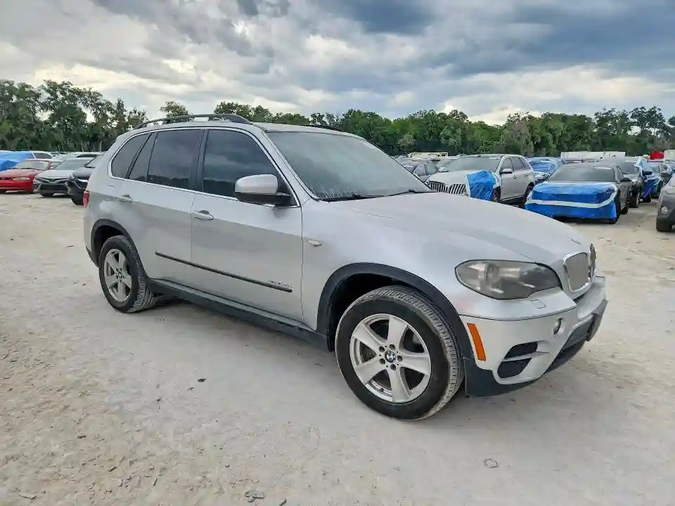5UXZW0C57D0B94420 2013 BMW X5-3