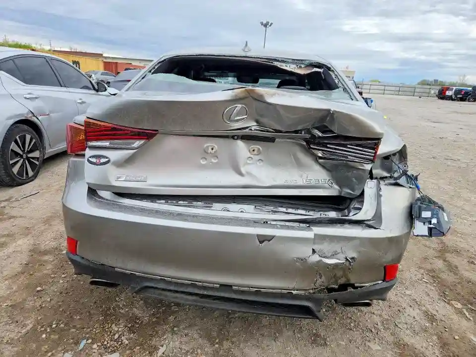 JTHCE1D29H5014153 2017 LEXUS IS-5
