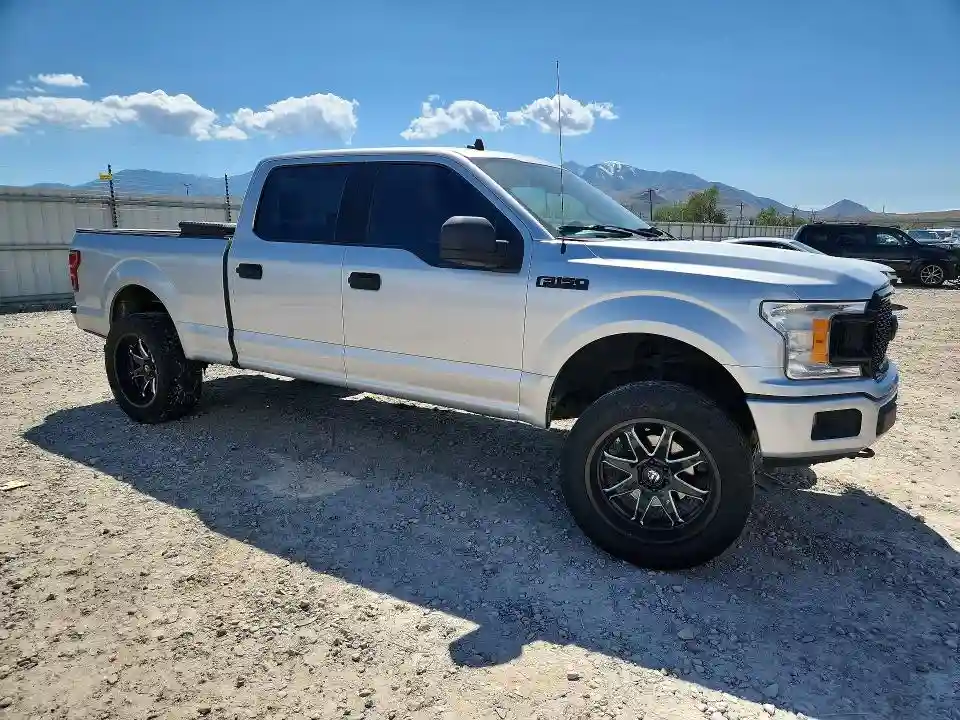 1FTFW1E56KFC33643 2019 FORD F150-3