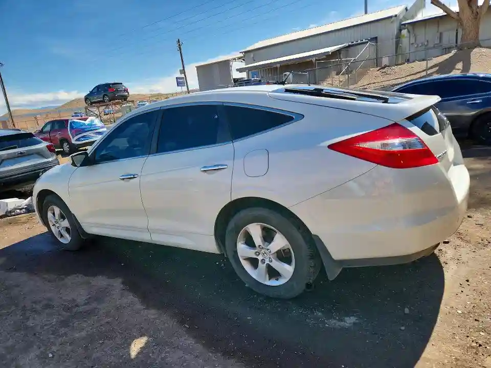 5J6TF1H37CL005631 2012 HONDA CROSSTOUR-1