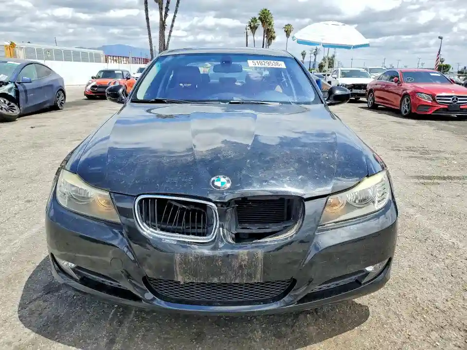 WBAPH7G51ANM51148 2010 BMW 3 SERIES-4