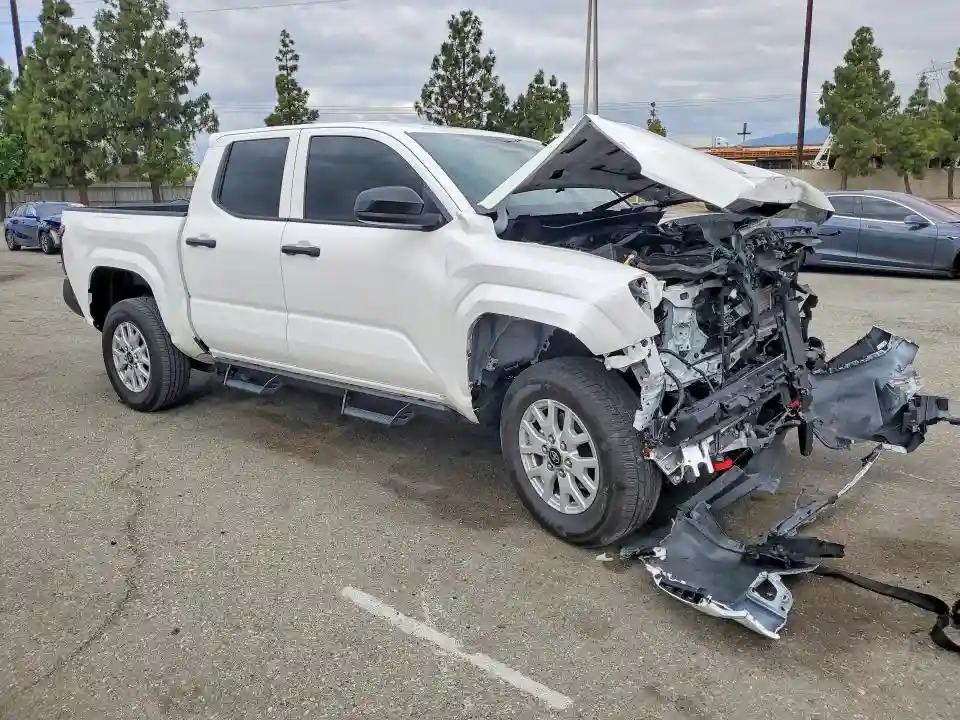 3TYKD5HN6ST019389 2025 TOYOTA TACOMA-3
