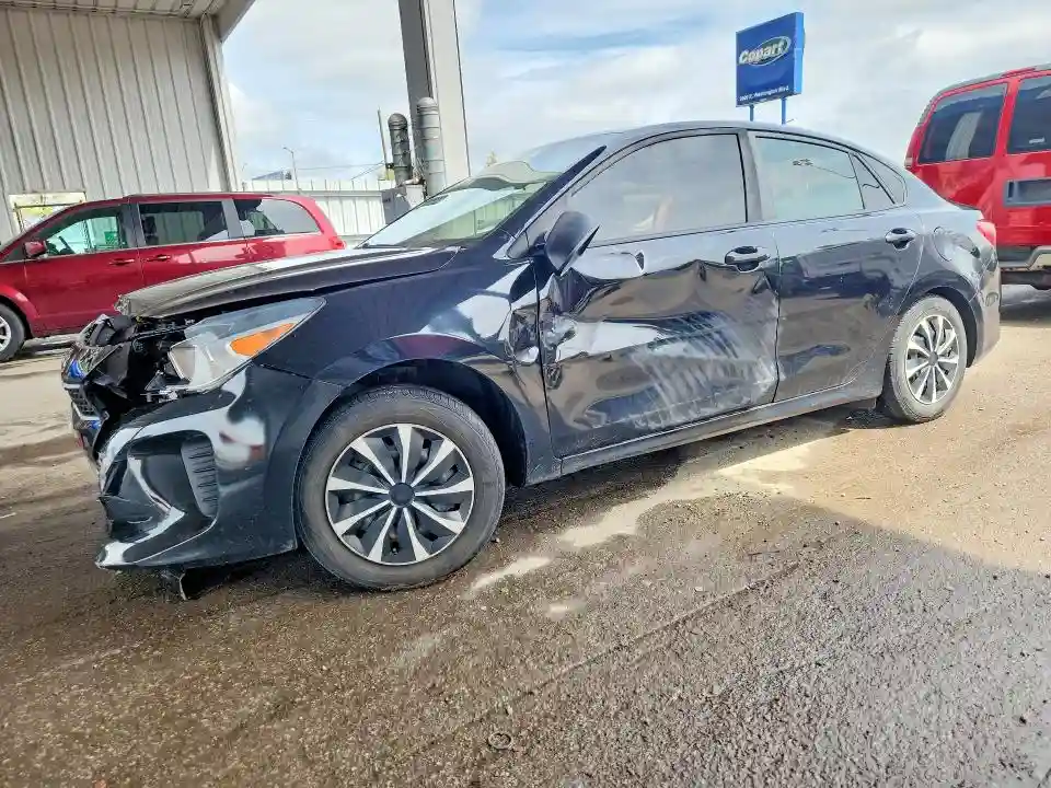 3KPA24AB1JE073988 2018 KIA RIO-0