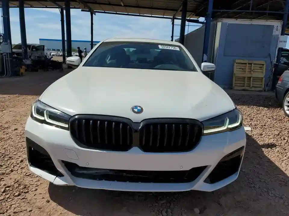 WBA53BJ05PCN61775 2023 BMW 5 SERIES-4